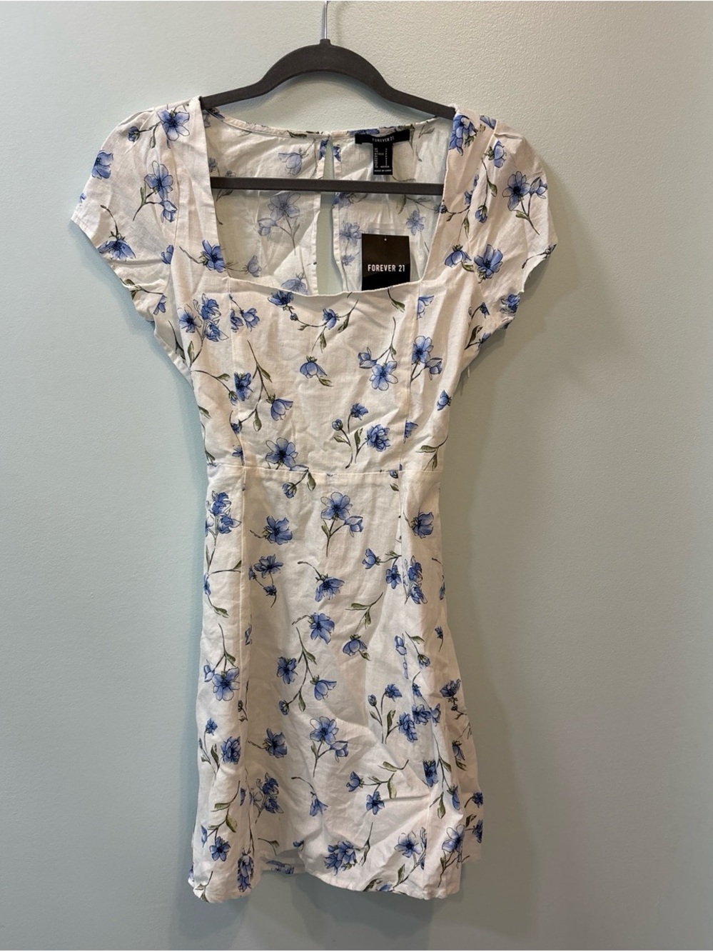Forever 21 White & Blue Floral Print Open Back Dress